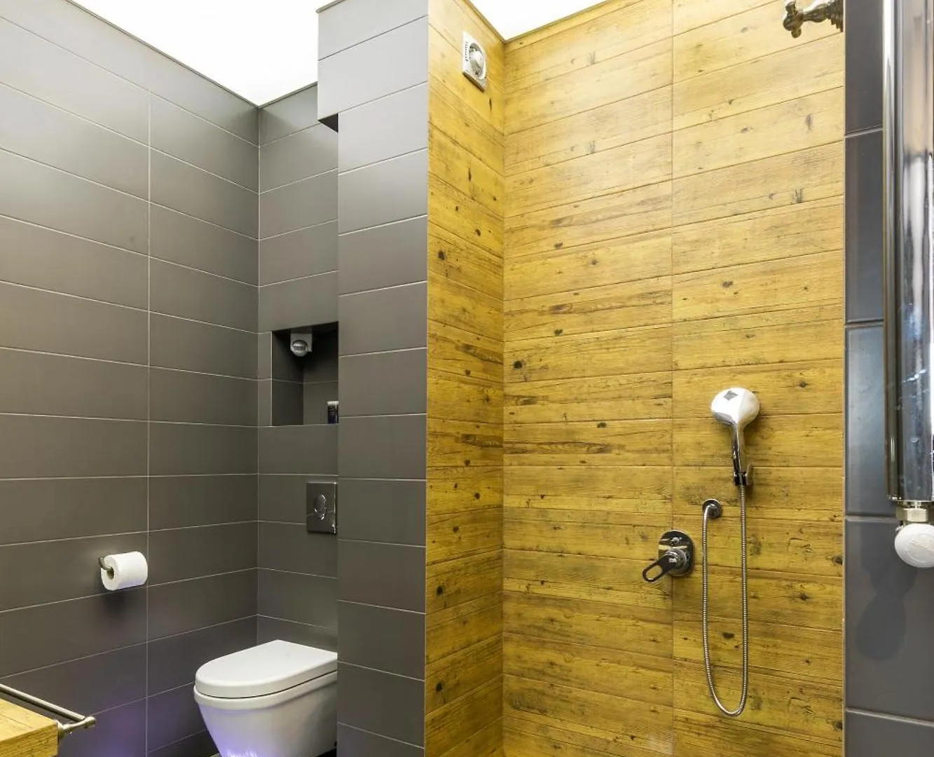 Ecolife Apartment تبليسي